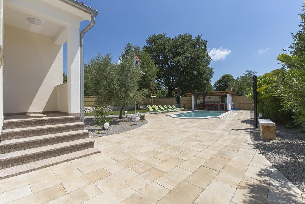 Villa Luka Nedescina Ngoại thất bức ảnh