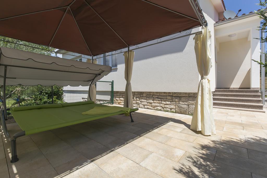 Villa Luka Nedescina Ngoại thất bức ảnh